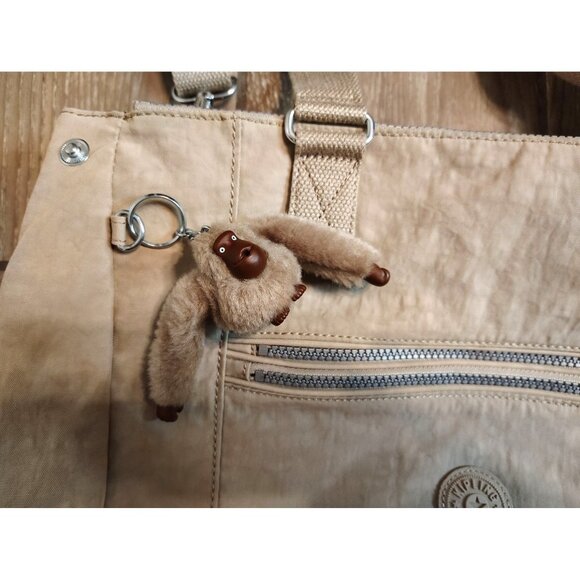 Kipling Large Tote Messenger Bag, Tan Beige w/ Gorilla Key Chain Charm Multi Zip - Picture 5 of 6